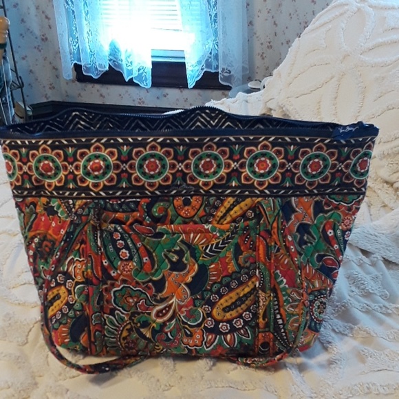 Vera Bradley Handbags - Vera Bradley travel tote NWOT